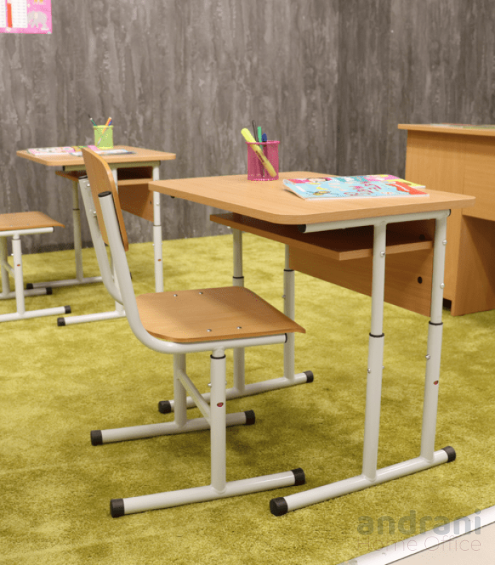 Sedia da scuola regolabile in altezza