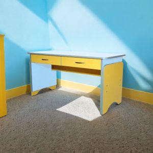 Tavolo doppio regolabile con cassetti