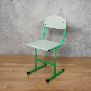 Sedia scolastica con struttura rotonda, altezza regolabile